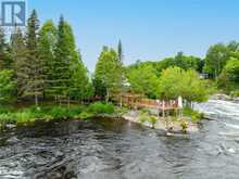 16 B MAGNET Road Magnetawan