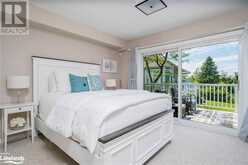 32 CRANBERRY Surf Collingwood