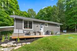 437 MOUNTAIN Street Haliburton