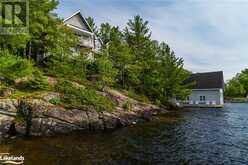 1189 BREEZY PT Road Unit# 27 Muskoka