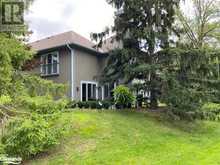 906 CEDAR POINTE Court Collingwood