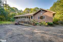 1255 FALKENBURG Road Muskoka