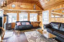 1032 BOWYERS BEACH Road Bracebridge