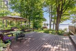 1641 WALKERS POINT Road Gravenhurst