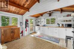 1 HELENA Island Gravenhurst