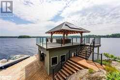 1 HELENA Island Gravenhurst