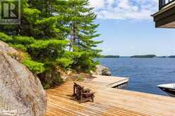 1 HELENA Island Gravenhurst