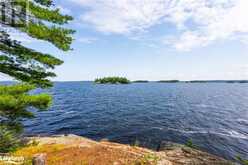 1 HELENA Island Gravenhurst