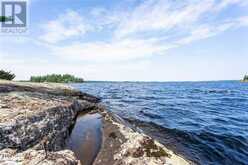 1 HELENA Island Gravenhurst