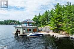 1 HELENA Island Gravenhurst