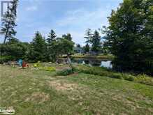 3 WHITE PINES Trail Wasaga Beach