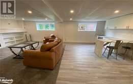 15 MARINE VIEW Drive Collingwood