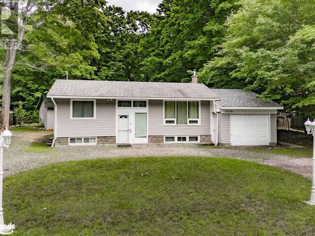 1210 MUSKOKA Road N Gravenhurst Ontario