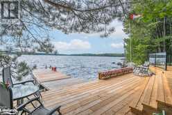 1201 TINGEY Road N Bracebridge