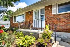 5 FOX Street Penetanguishene