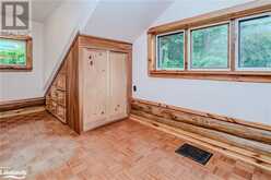 1785 HEKKLA Road Rosseau