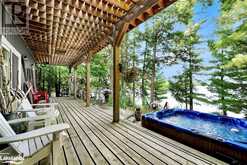 5543 KENNISIS LAKE Road Haliburton