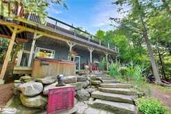 5543 KENNISIS LAKE Road Haliburton