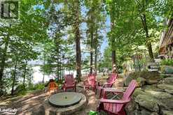 5543 KENNISIS LAKE Road Haliburton