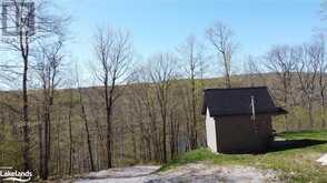 1025 SELECT Trail Haliburton