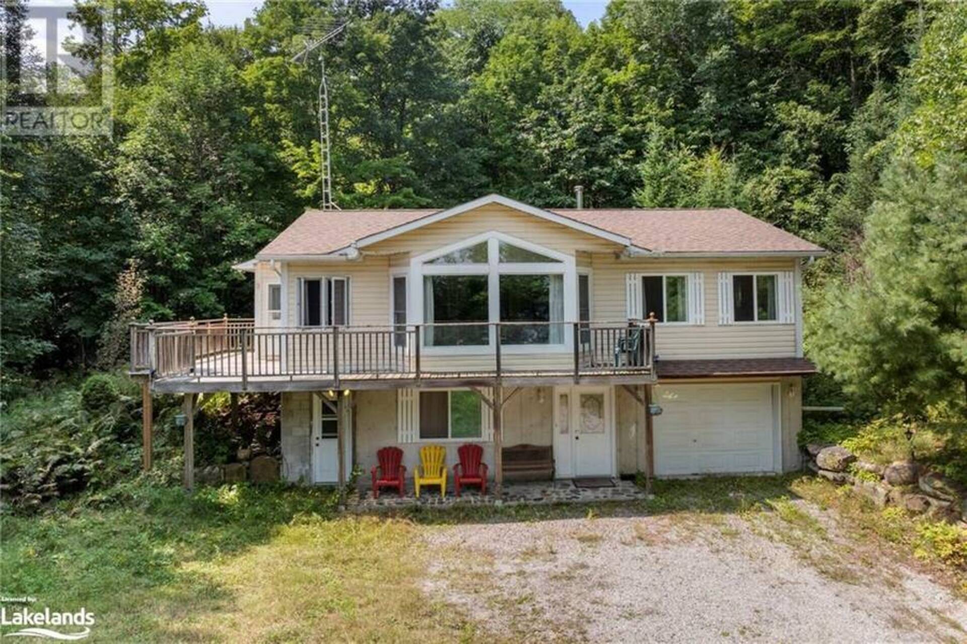 1753 NORTHSHORE Road Haliburton