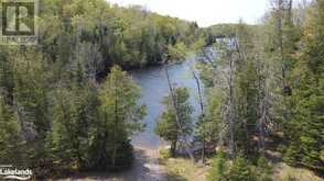 0 BETWEEN LAKES Trail Haliburton