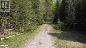 0 BETWEEN LAKES Trail Haliburton