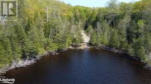 0 BETWEEN LAKES Trail Haliburton