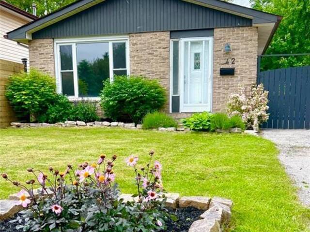 42 COURTICE Crescent Collingwood Ontario