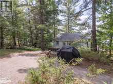 1037 THREE Road Gravenhurst