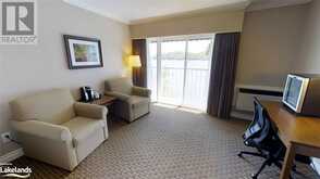 1235 DEERHURST Drive Unit# 402 Huntsville