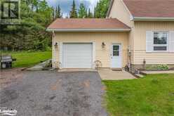 156 LAKESHORE Drive Sundridge