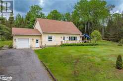 156 LAKESHORE Drive Sundridge