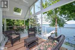 132 GILWOOD PARK Drive Penetanguishene