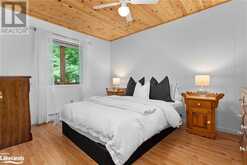 1045 SILVER BIRCH Lane Lake of Bays