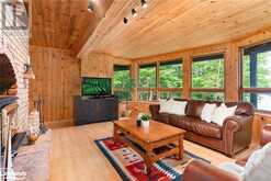 1045 SILVER BIRCH Lane Lake of Bays