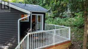 1054 STRATHDEE Road Utterson