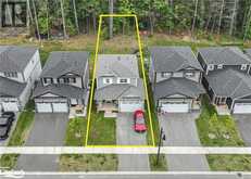 27 QUINN FOREST DRIVE Bracebridge