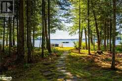 1044 GARNET BEACH Road Lake of Bays