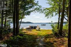 1044 GARNET BEACH Road Lake of Bays