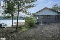 32 A11 Island Pointe au Baril