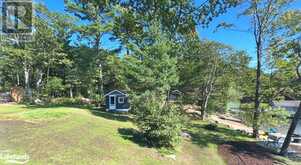 32 A11 Island Pointe au Baril