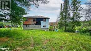 1060 WEISMULLER Lane Bracebridge