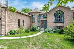 84 SILVER BIRCH Avenue Wasaga Beach