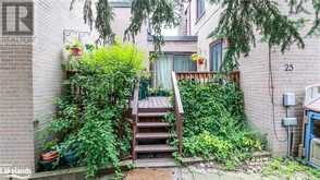 25 REDSTONE Path Toronto