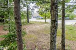 1221 RIVER Road E Wasaga Beach