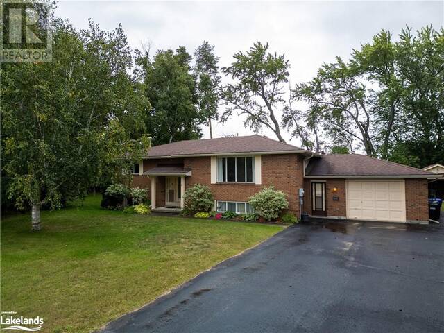 4 MOUNTAIN VIEW Court Nottawa Ontario