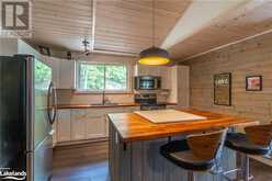 1032 LAKESHORE Drive S Bracebridge