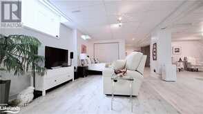 28 MARINE VIEW Drive Collingwood