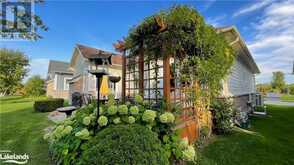 28 MARINE VIEW Drive Collingwood